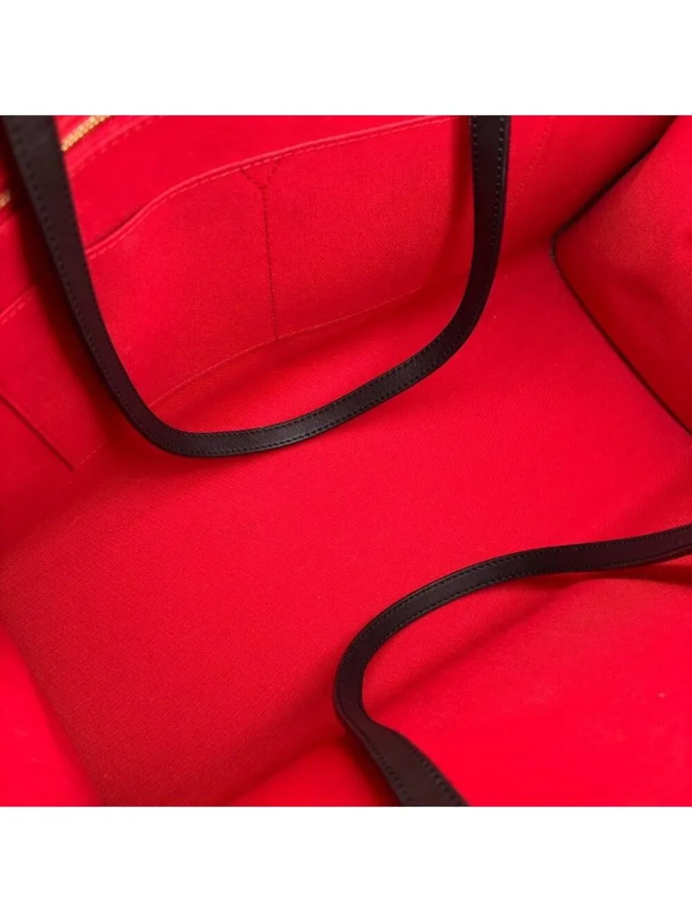 Louis Vuitton Monogram Giant On The Go GM Tote